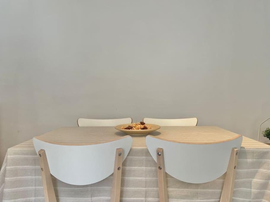 3 Habitaciones, Terraza Y A 200 Metros De La Playa Málaga Exterior foto